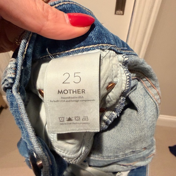 Tomcat Jeans in Kneeling on Stones - Picture 5 of 5